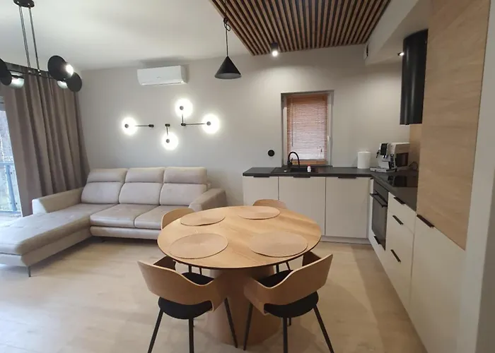 Uzdrowiskowa * שצ'צ'ירק